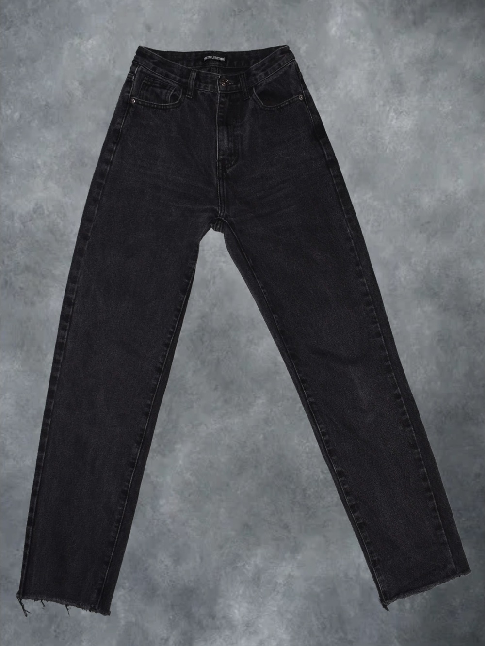 PrettyLittleThing High-Waist Jeans